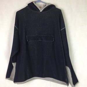 Chereskin pullover with front pocket